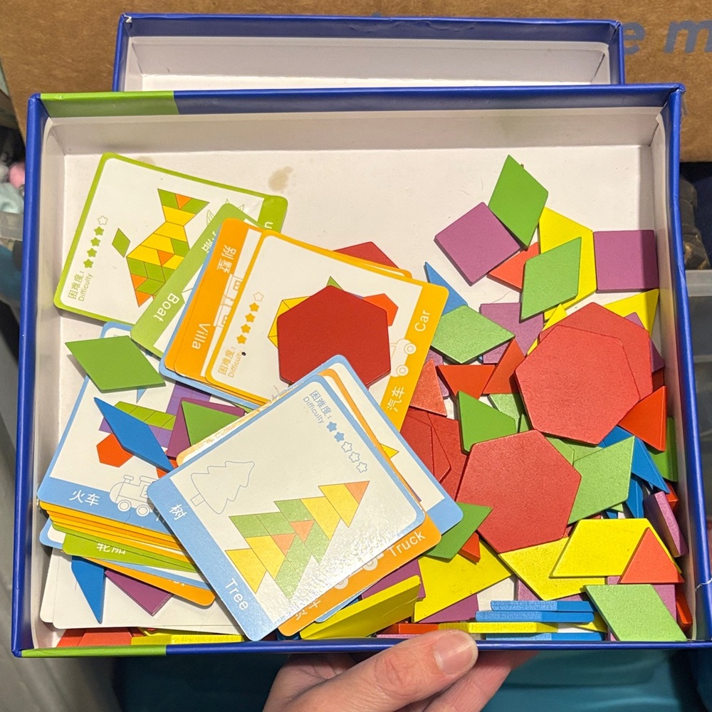 Pattern Blocks 130pcs Puzzle Set - Multicolor - Picture 3 of 8